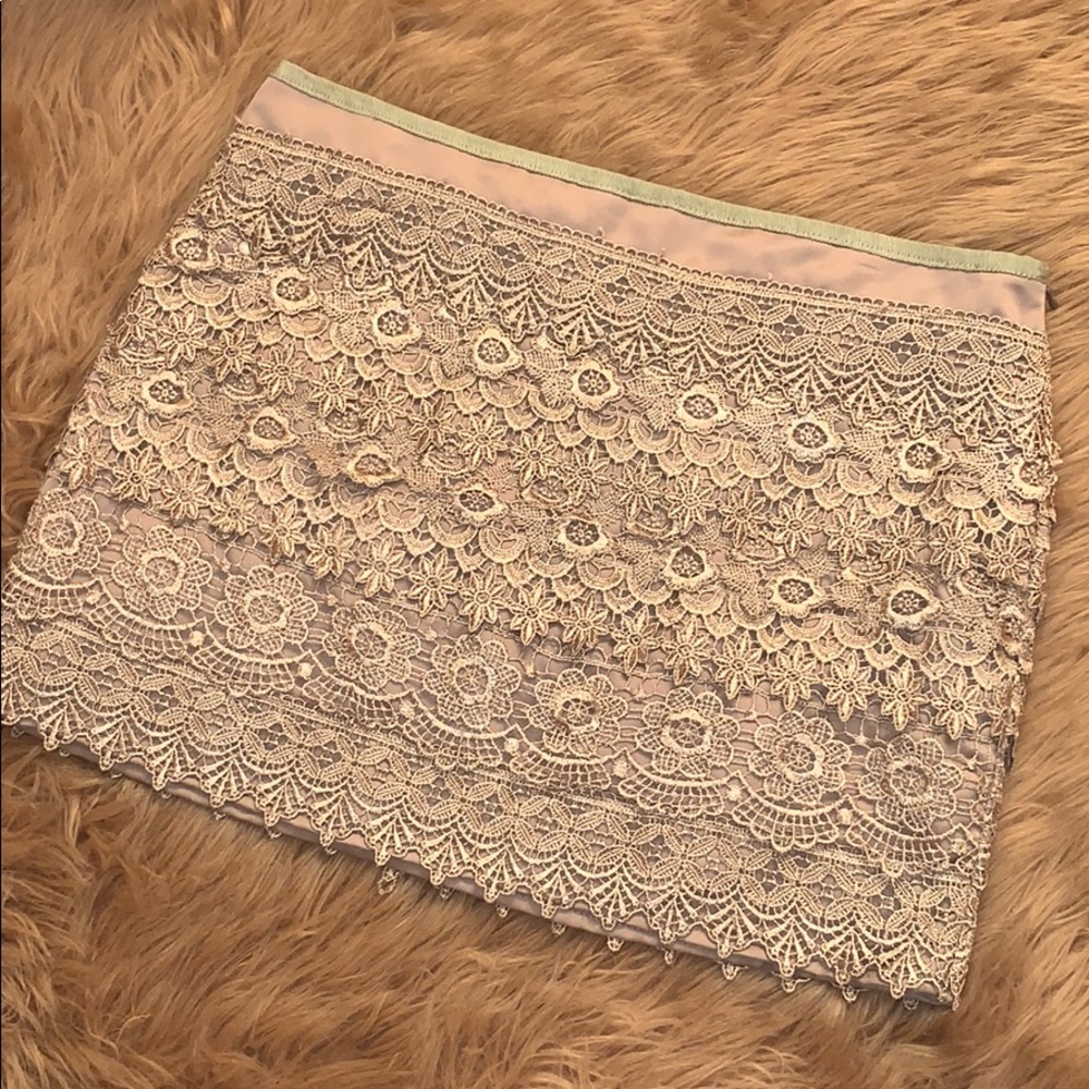 Lace Mini Skirt